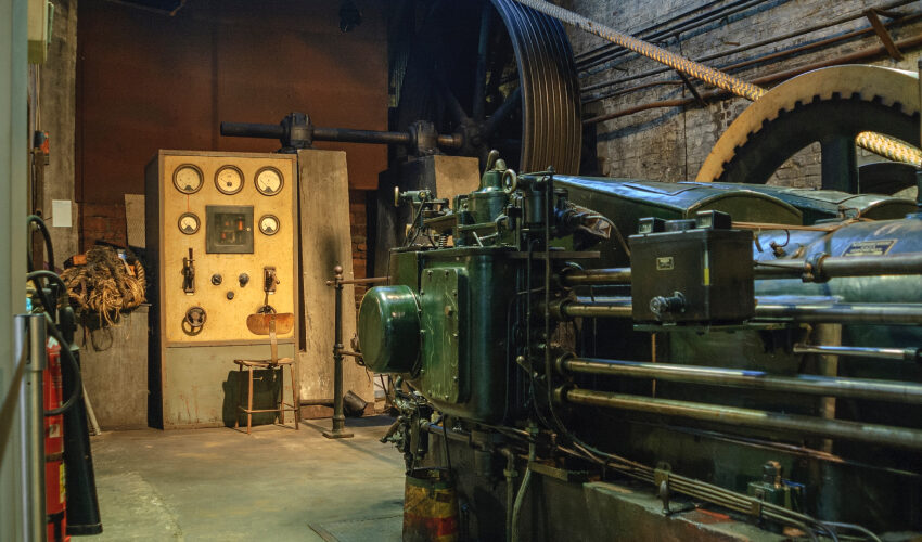 So sánh ưu nhược điểm của ly giấy và ly nhựa